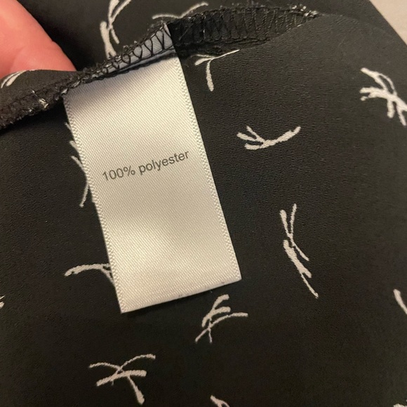 Black blouse - Picture 2 of 5